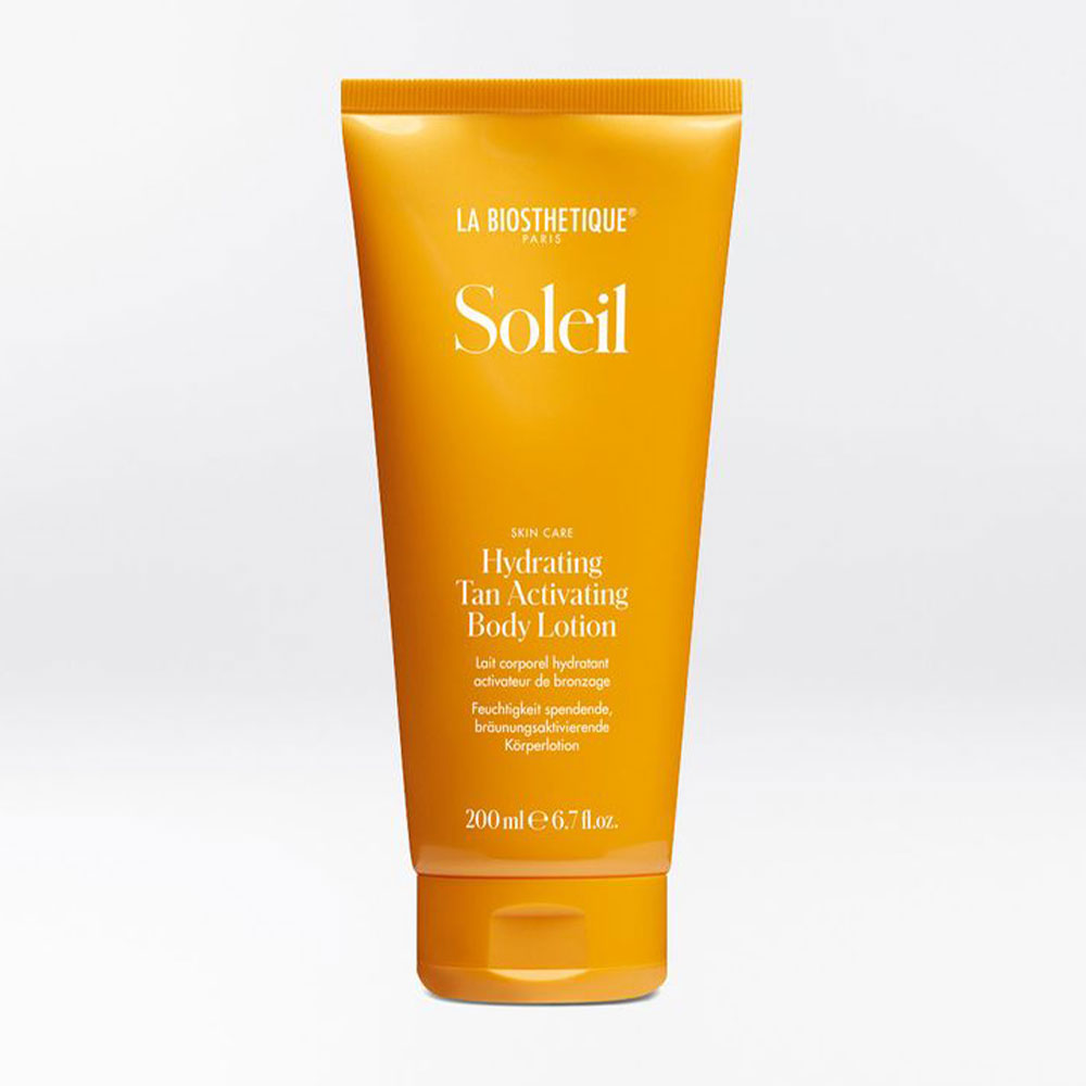 lait corps hydratant et activateur de bronzage pour prépare la peau au soleil.