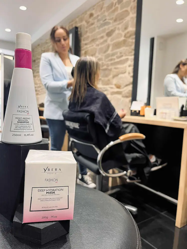 Le lissage Fashion Ybera est la réponse à toutes les problématiques des cheveux blonds